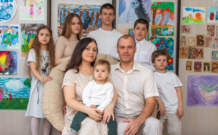 Ежегодный Всероссийский конкурс «Семья года». Ежегодный Всероссийский конкурс «Семья года».