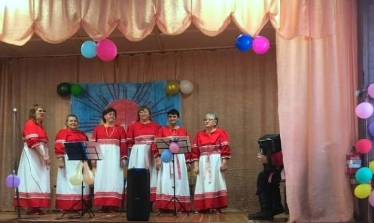 Козульчане продолжают отмечать День Матери. Козульчане продолжают отмечать День Матери.